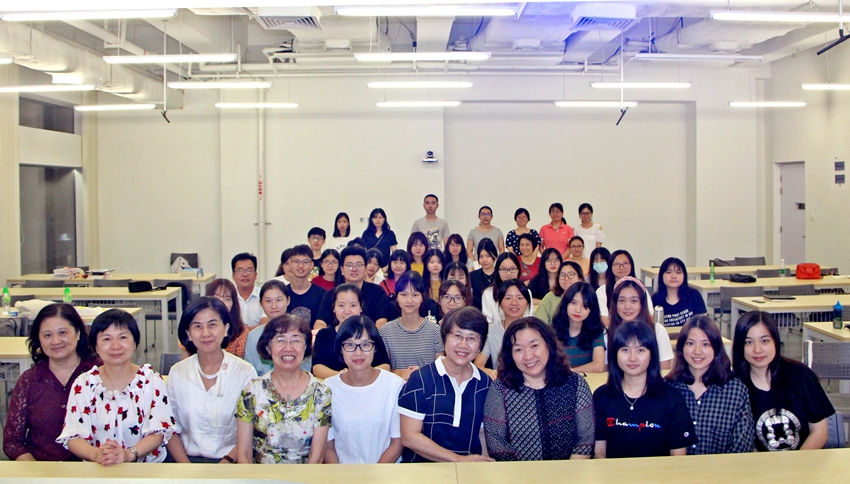 汕头老龄人口_汕头小公园图片(2)